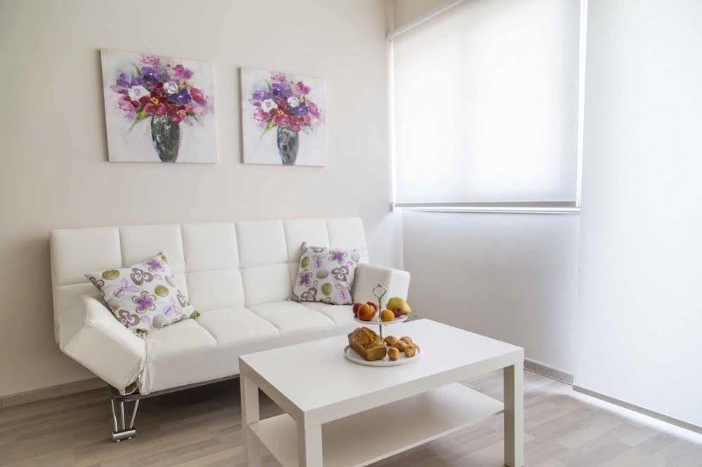 Zavos Colours Boutique Apartments Лимасол Екстериор снимка