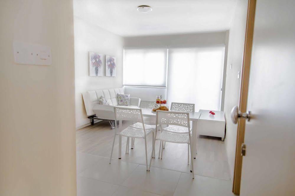 Zavos Colours Boutique Apartments Лимасол Екстериор снимка