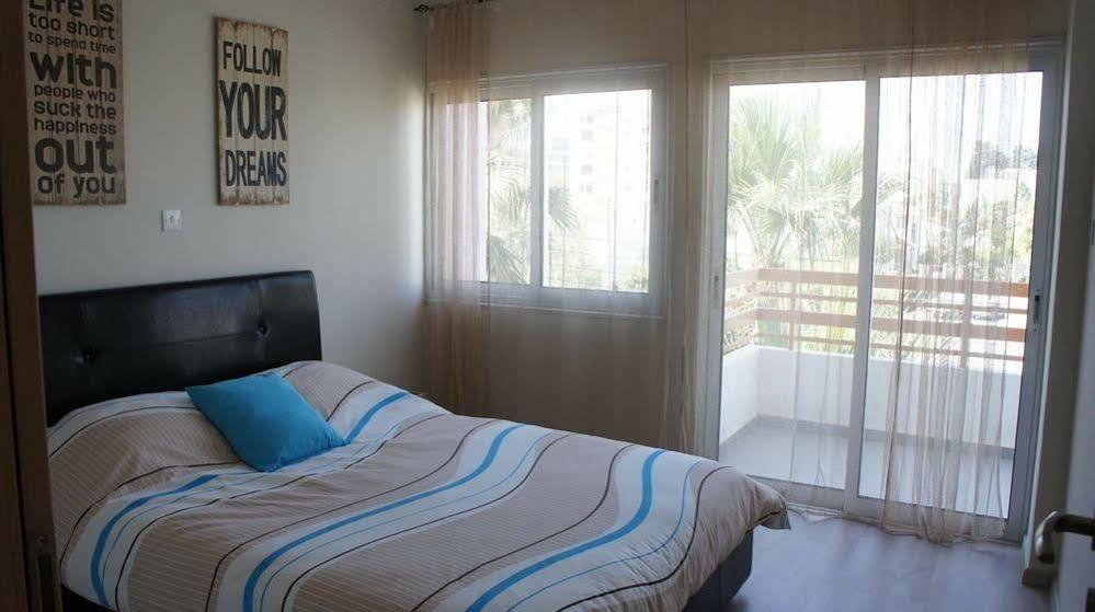 Zavos Colours Boutique Apartments Лимасол Екстериор снимка